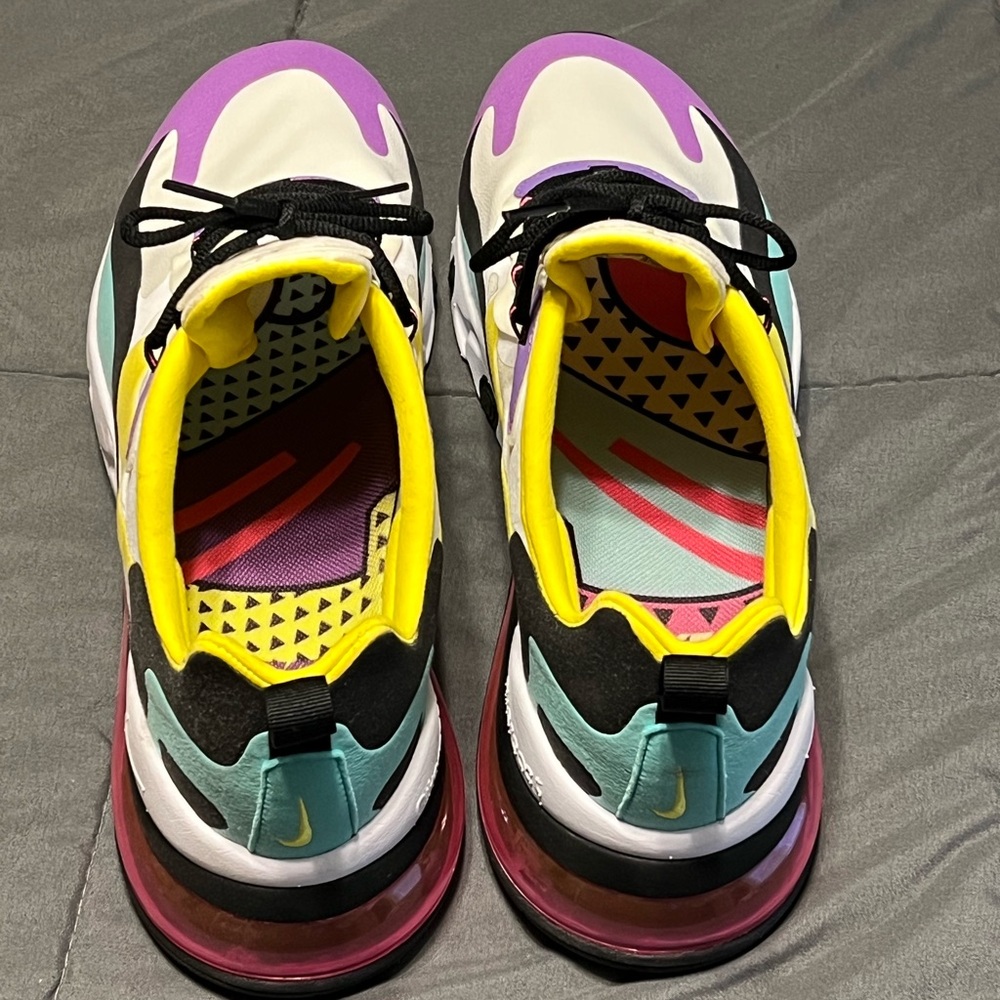 Air Max 270 React - image 3